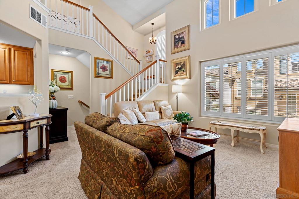 MLS #250040992SD image #3