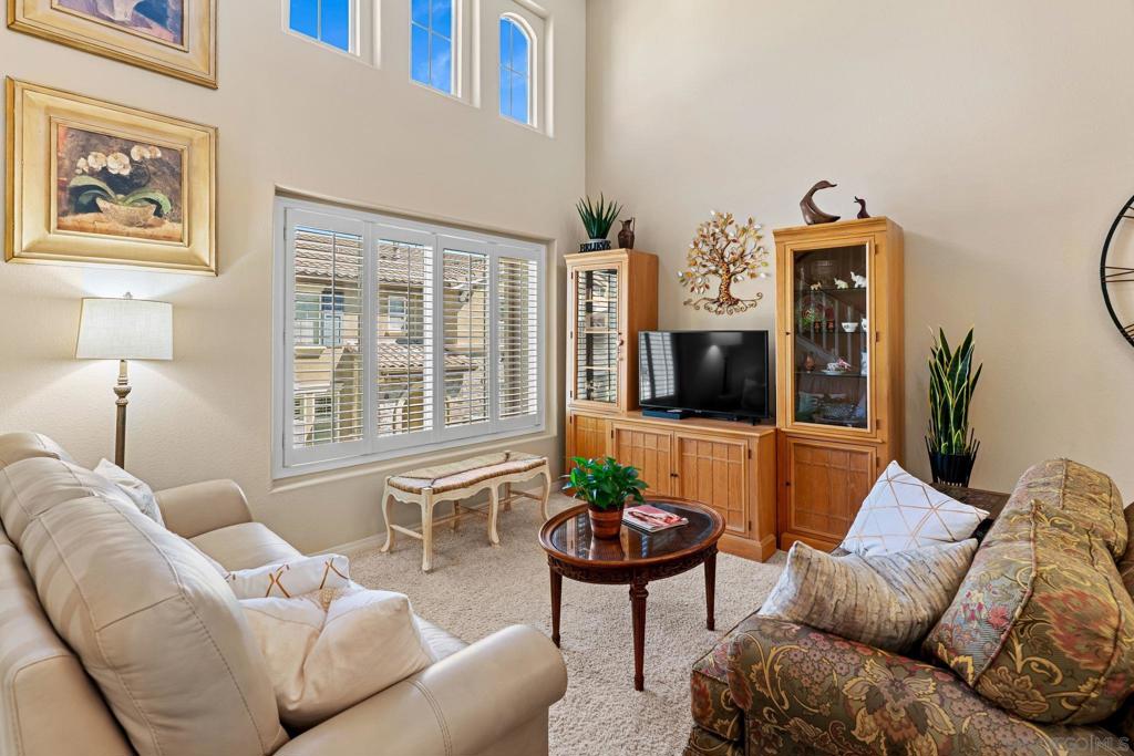 MLS #250040992SD image #4