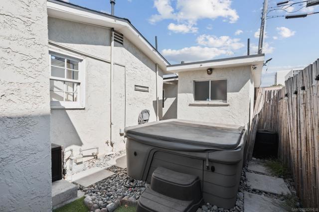 MLS #250041117SD image #20