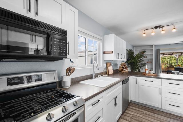 MLS #250041549SD image #17