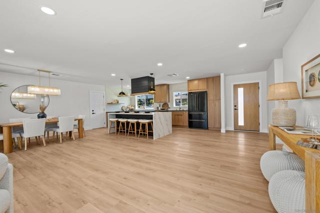 MLS #250041575SD image #13