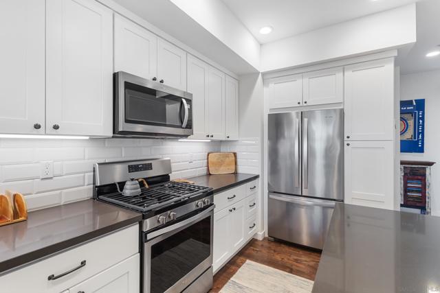 MLS #250041675SD image #33