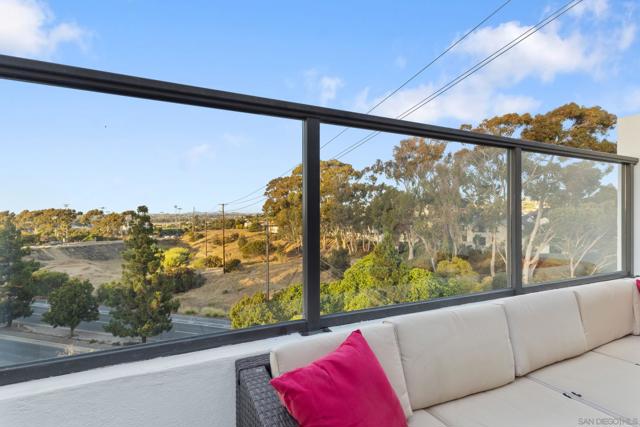 MLS #250041675SD image #43