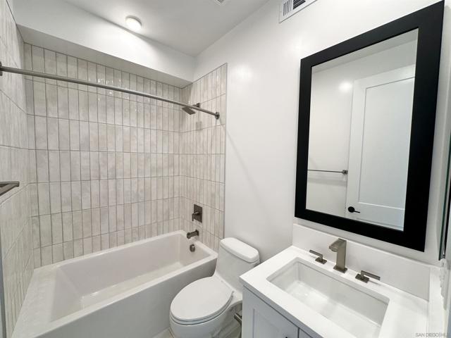 MLS #250041744SD image #31