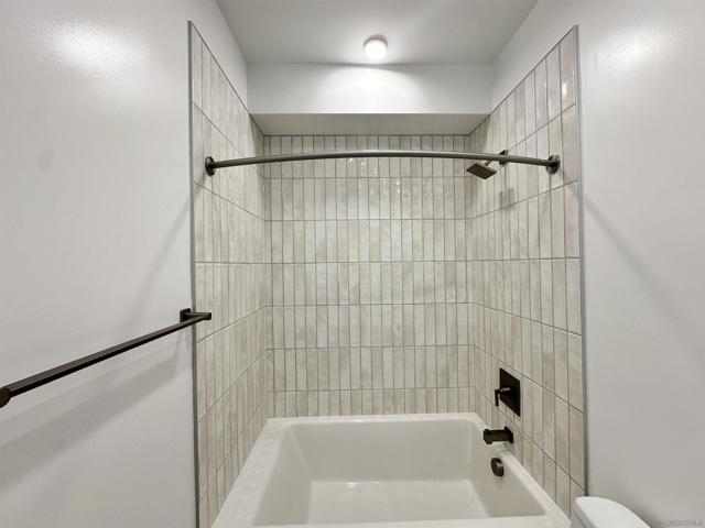 MLS #250041744SD image #32