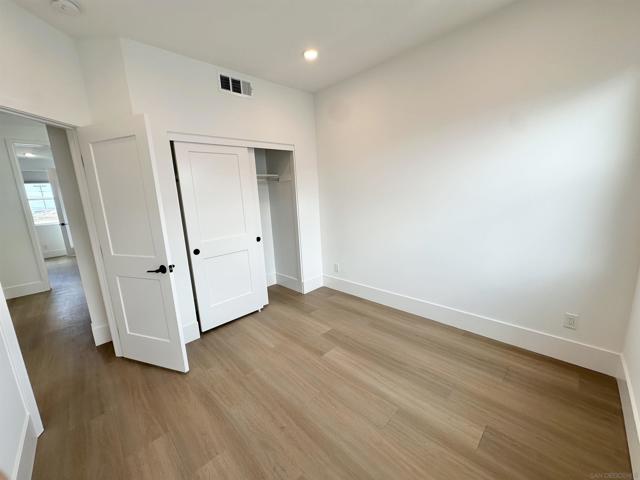 MLS #250041744SD image #34