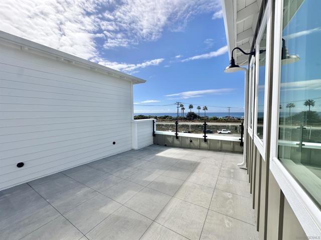 MLS #250041744SD image #38