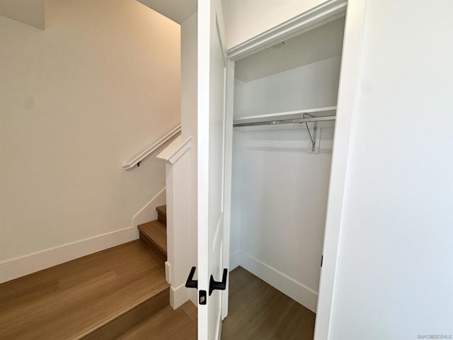 MLS #250041744SD image #4