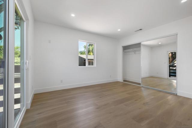 MLS #250041796SD image #33