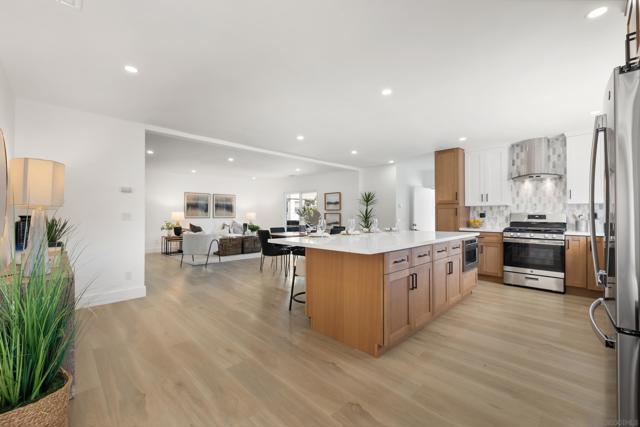 MLS #250041796SD image #8