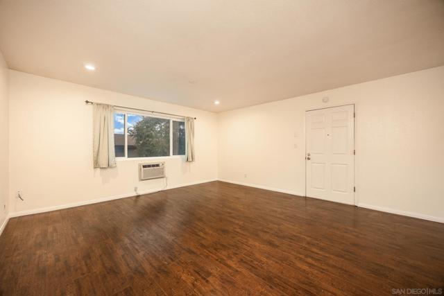 MLS #250041875SD image #16