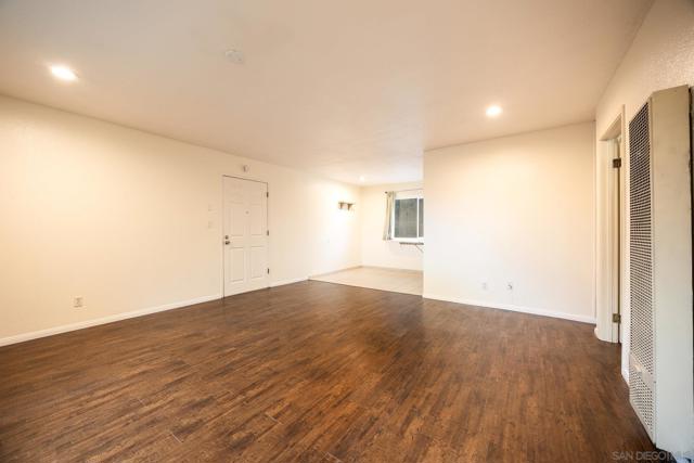 MLS #250041875SD image #17