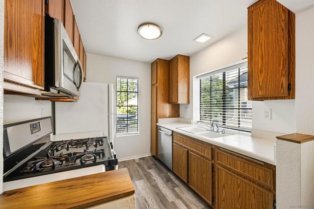 MLS #250041880SD image #9