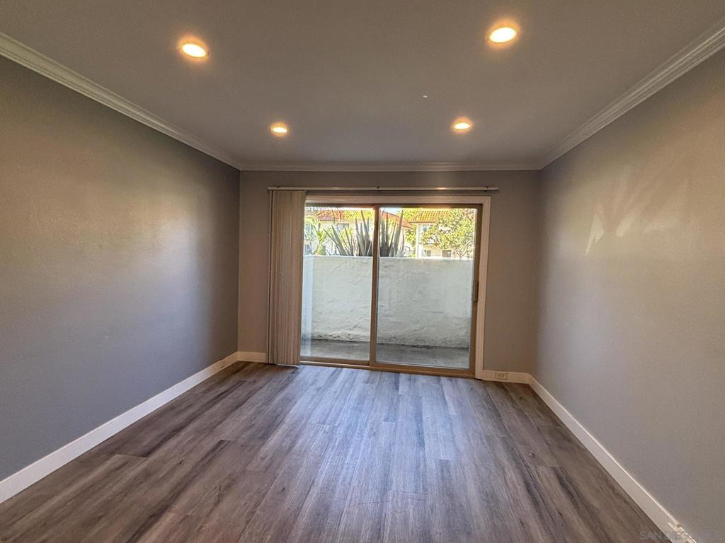 MLS #250042037SD image #15