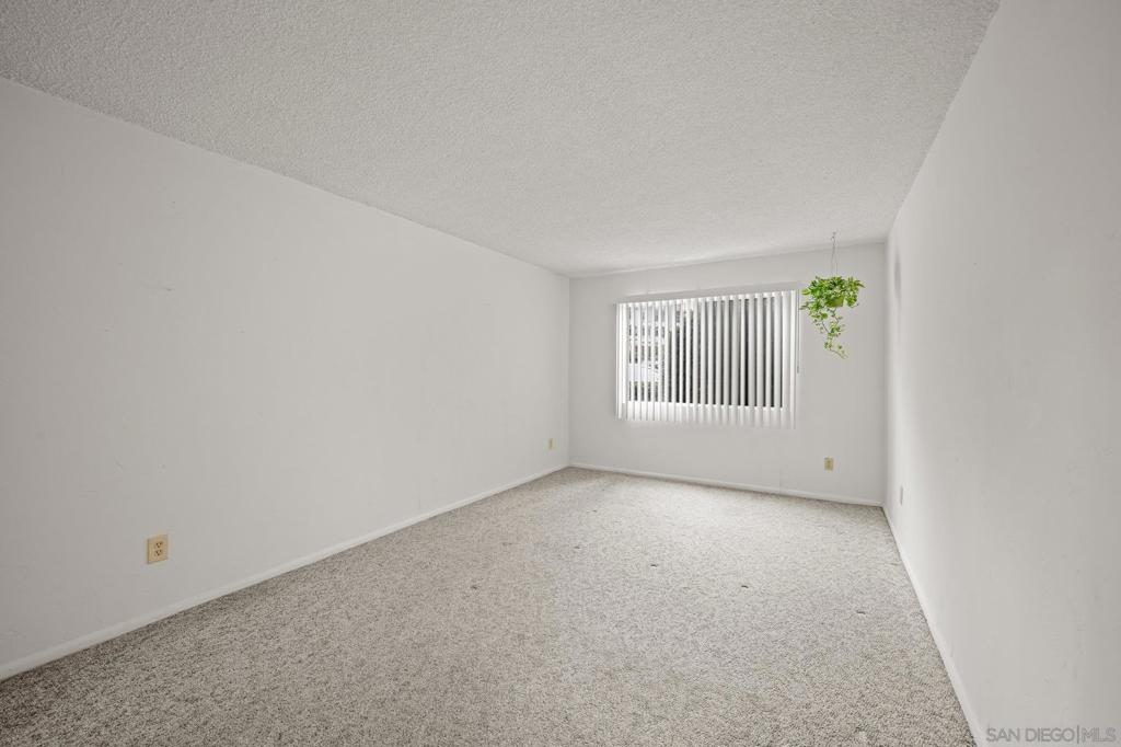 MLS #250042055SD image #14