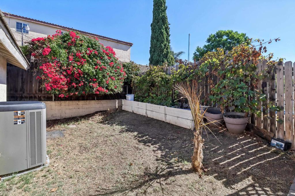 MLS #250042059SD image #27