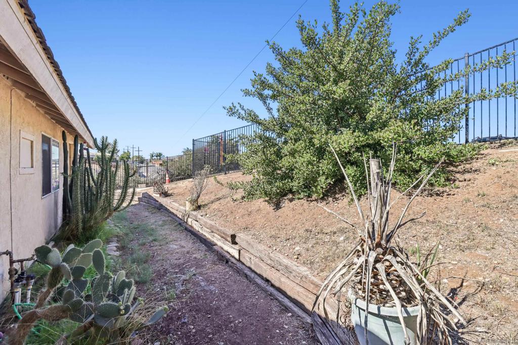 MLS #250042059SD image #32