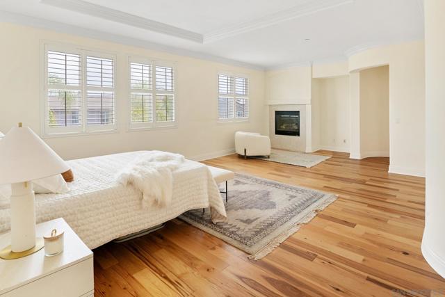 MLS #250042084SD image #24