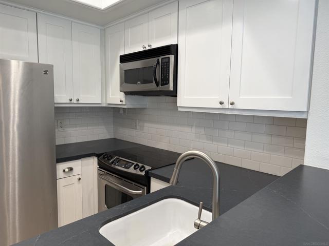 MLS #250042094SD image #1