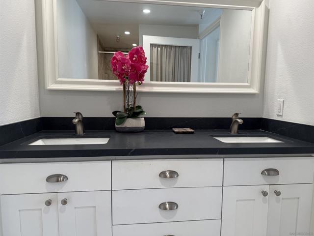 MLS #250042094SD image #14