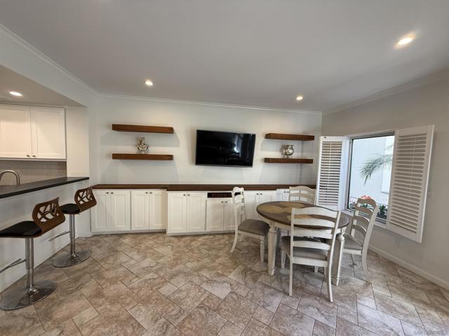 MLS #250042094SD image #9