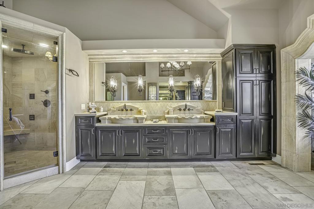 MLS #250042105SD image #49