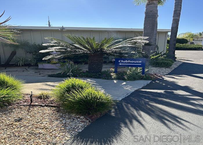 MLS #250042137SD image #16