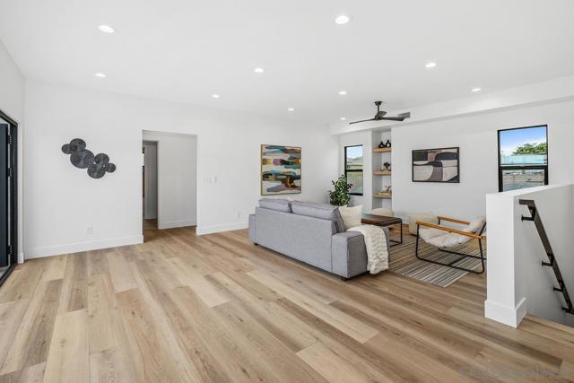 MLS #250042167SD image #16