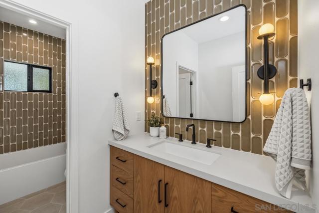 MLS #250042167SD image #25