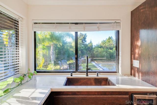 MLS #250042206SD image #15