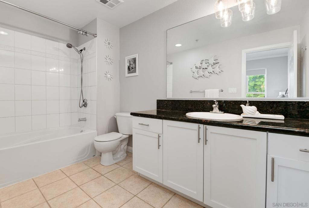 MLS #250042356SD image #15