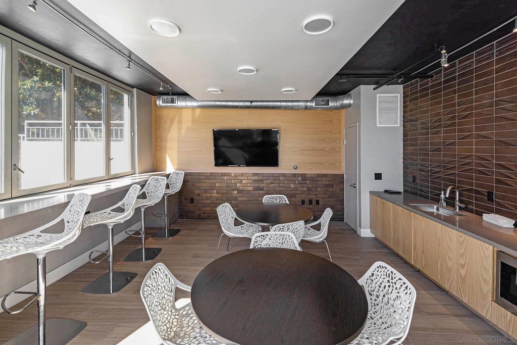 MLS #250042356SD image #33