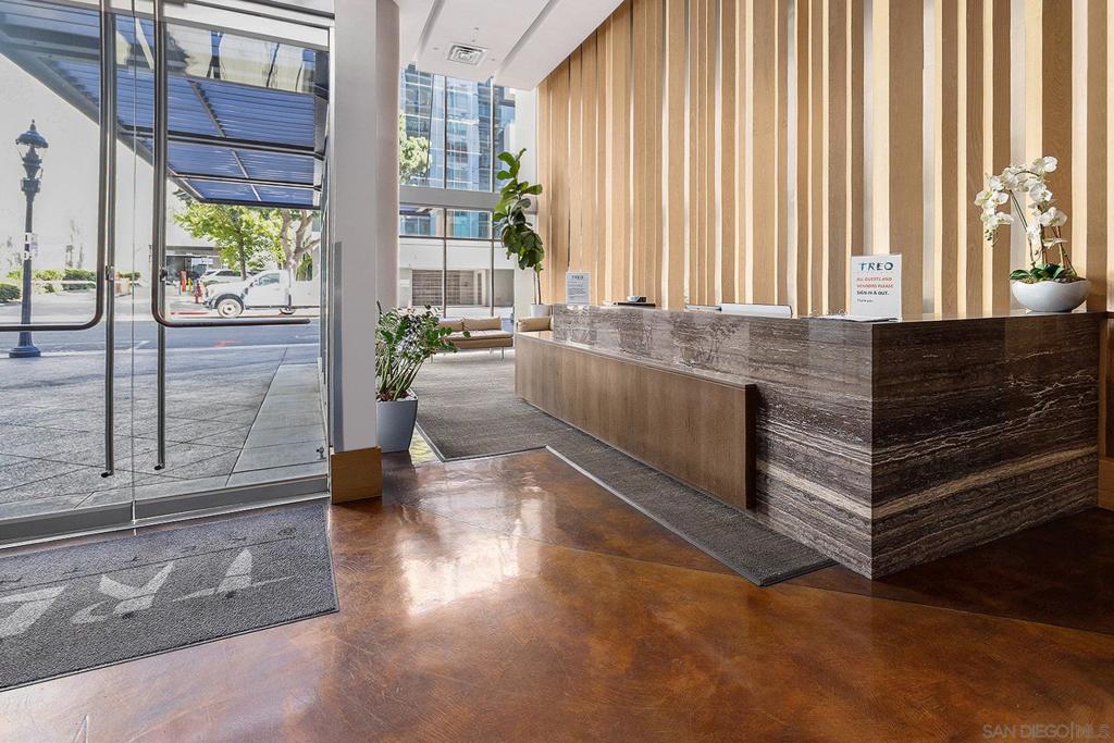 MLS #250042356SD image #36