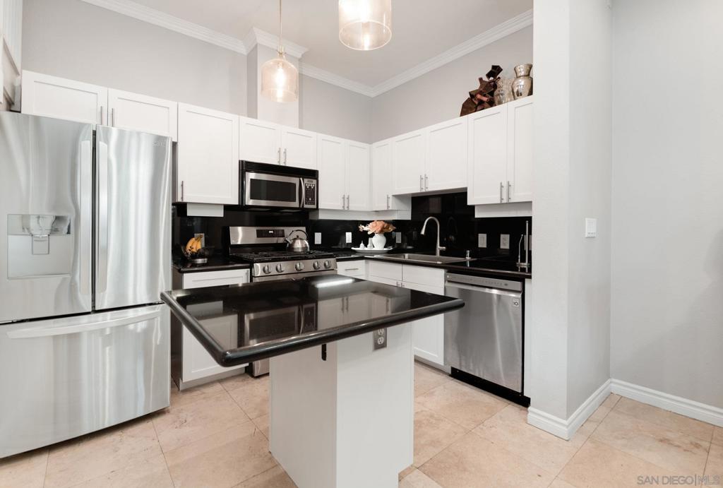 MLS #250042356SD image #5