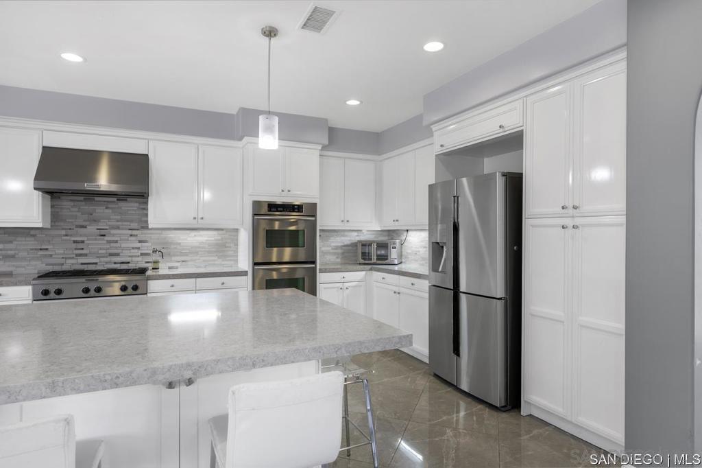 MLS #250042358SD image #13