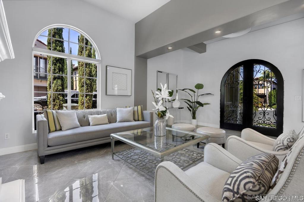 MLS #250042358SD image #4