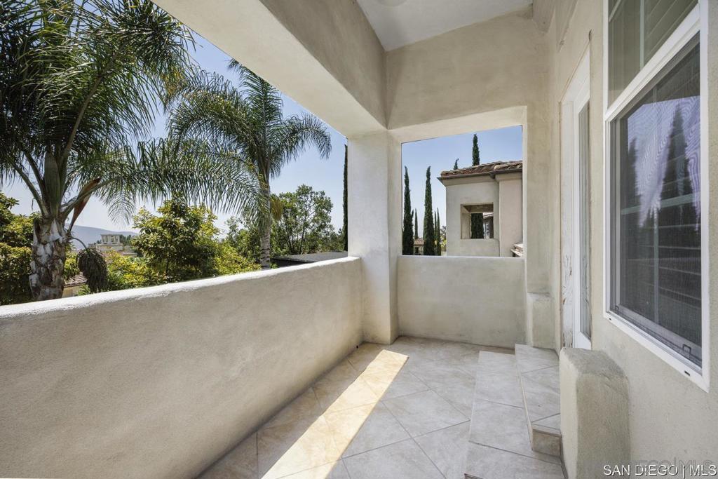 MLS #250042358SD image #42