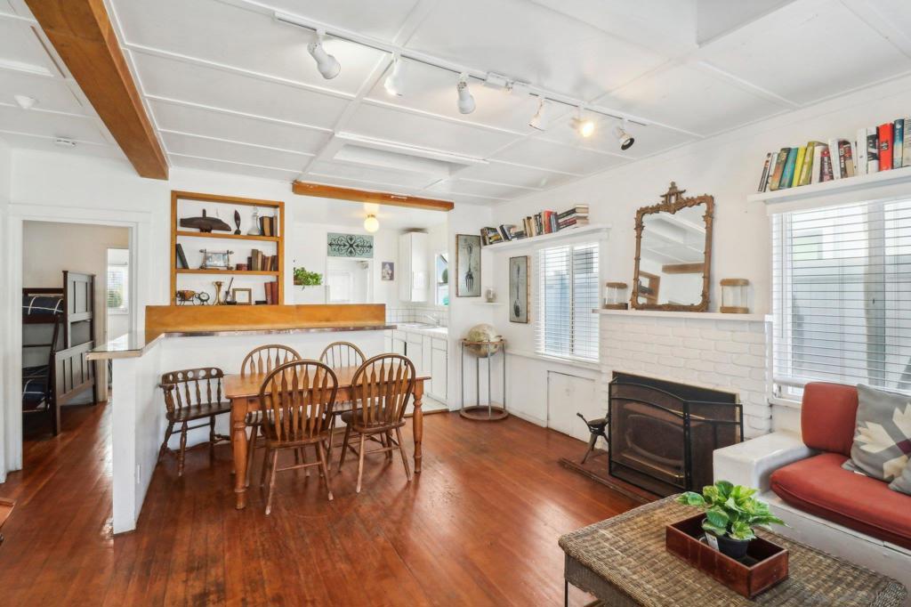 MLS #250042364SD image #10