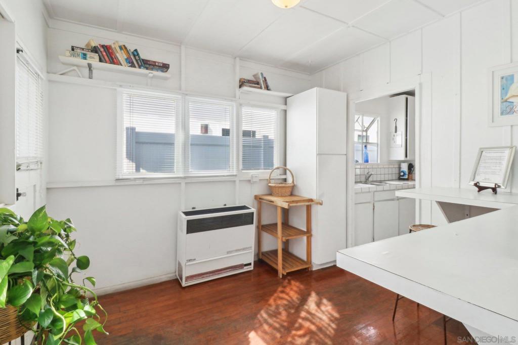 MLS #250042364SD image #24