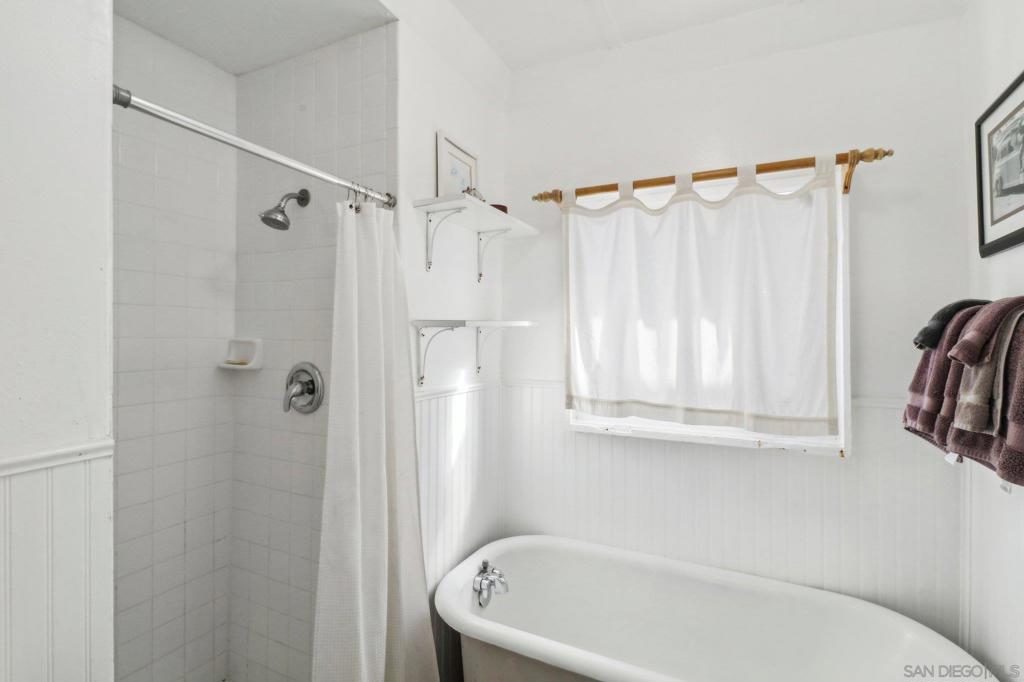 MLS #250042364SD image #29