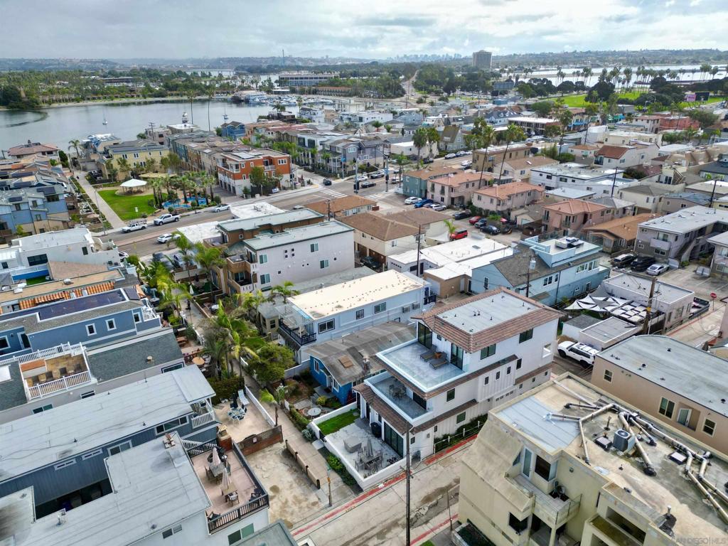 MLS #250042364SD image #41