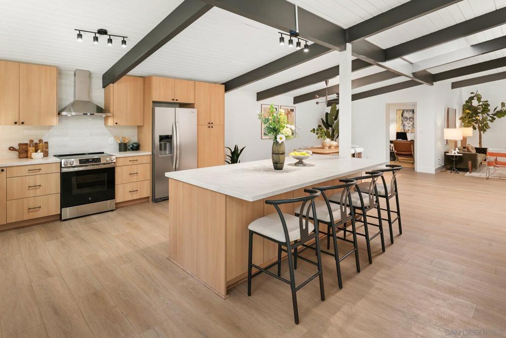 MLS #250042386SD image #17