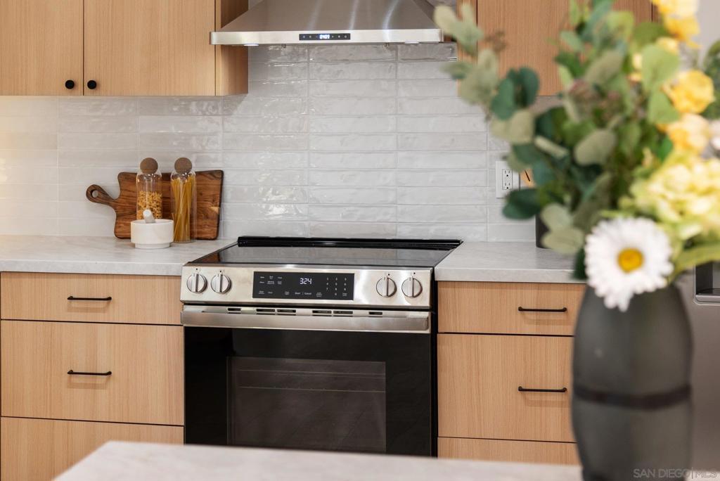 MLS #250042386SD image #19