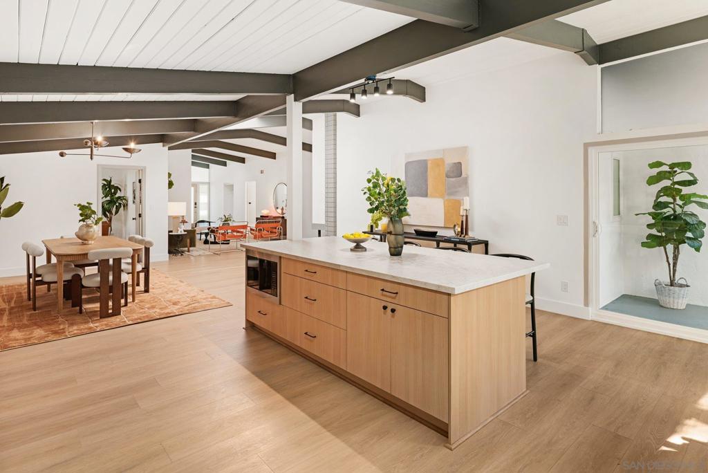 MLS #250042386SD image #22