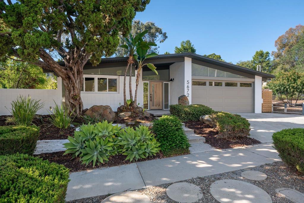 MLS #250042386SD image #5