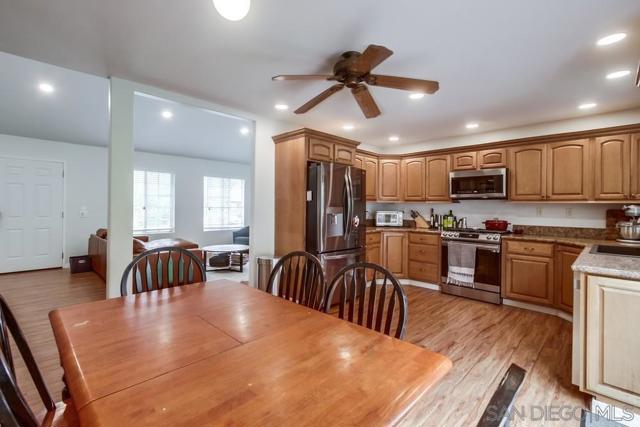 MLS #250042483SD image #14