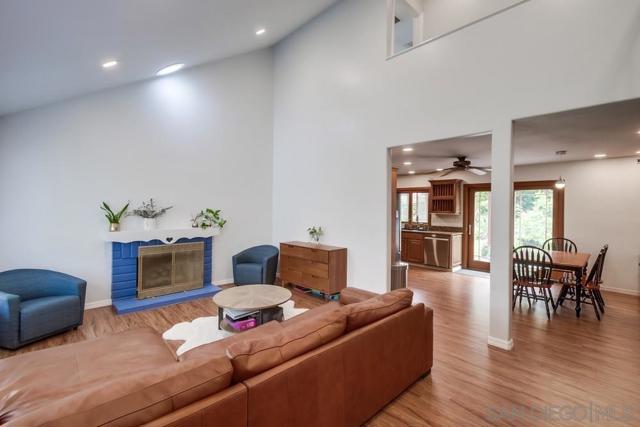 MLS #250042483SD image #8