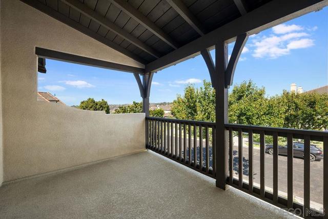 MLS #250042493SD image #14