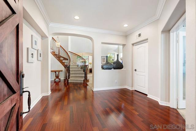 MLS #250042493SD image #2