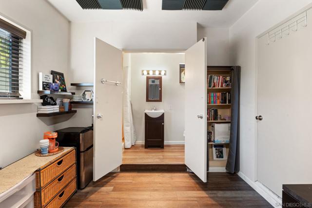 MLS #250042508SD image #18